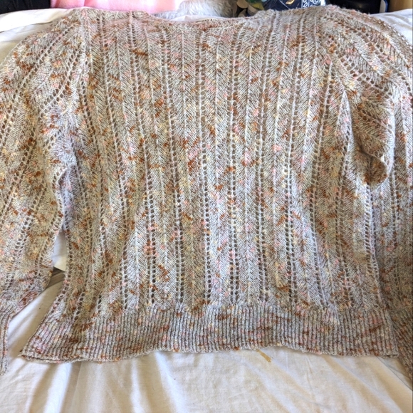 Sweater lightweight woven material - Picture 4 of 7